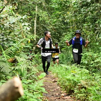 Runner Photo 7523580