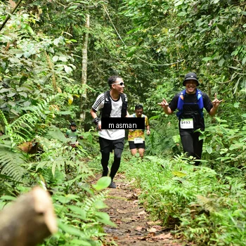 Runner Photo 7523581