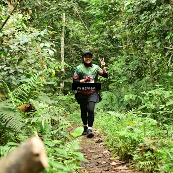 Runner Photo 7523618