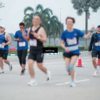 Runner Photo 7523669