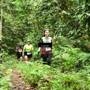 Runner Photo 7523692