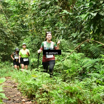 Runner Photo 7523696