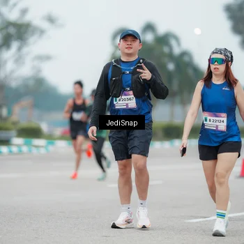 Runner Photo 7523709