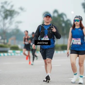 Runner Photo 7523723