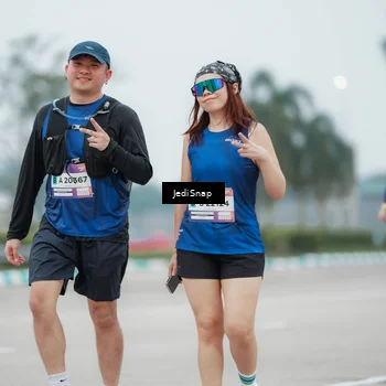 Runner Photo 7523732