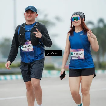 Runner Photo 7523743