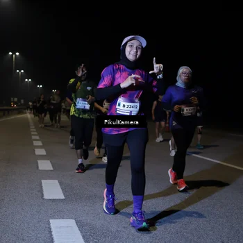 Runner Photo 7523751