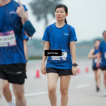 Runner Photo 7523767
