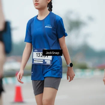 Runner Photo 7523792