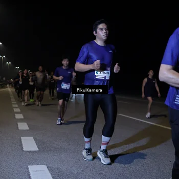 Runner Photo 7523807
