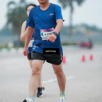 Runner Photo 7523813