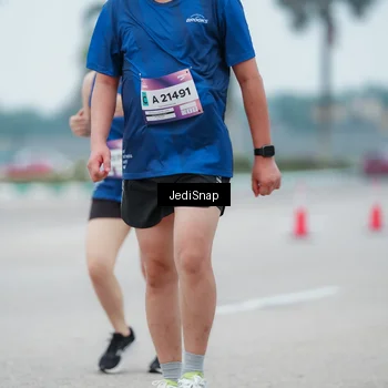 Runner Photo 7523819