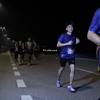 Runner Photo 7523838