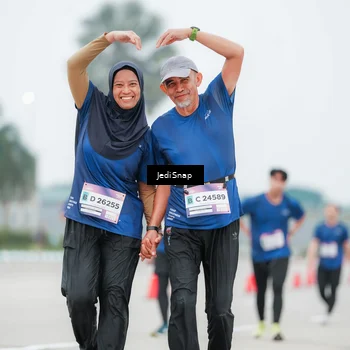 Runner Photo 7523841