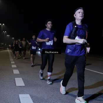 Runner Photo 7523847