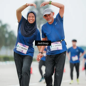 Runner Photo 7523856
