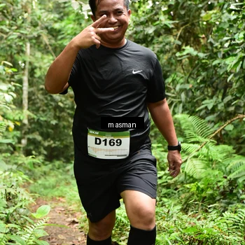 Runner Photo 7523858