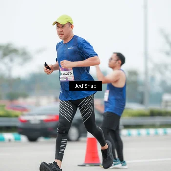 Runner Photo 7523882