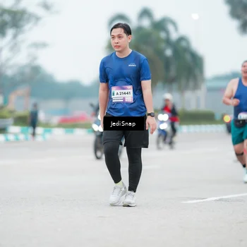 Runner Photo 7523905
