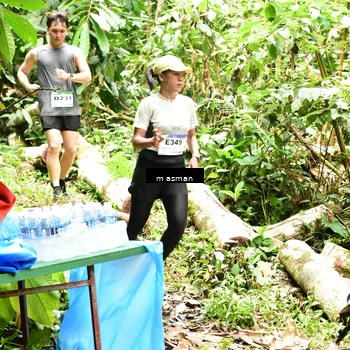 Runner Photo 7523912