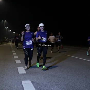 Runner Photo 7523914