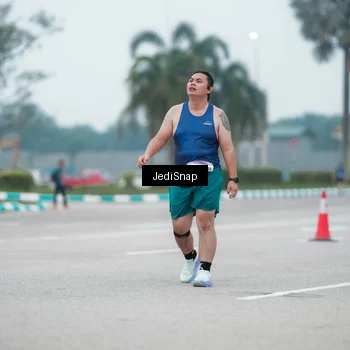 Runner Photo 7523927