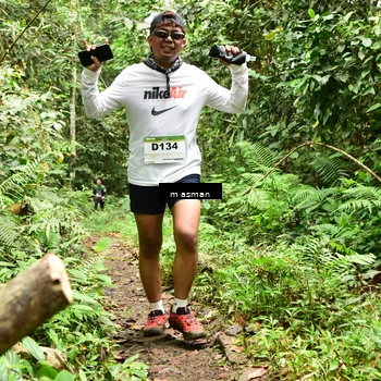 Runner Photo 7523938