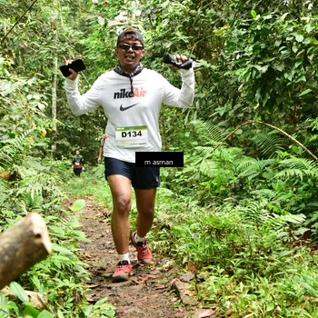 Runner Photo 7523940