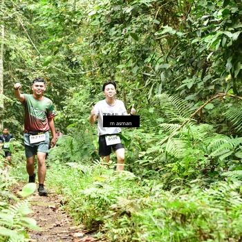 Runner Photo 7524050
