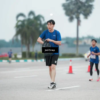 Runner Photo 7524061