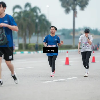 Runner Photo 7524089