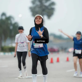Runner Photo 7524116