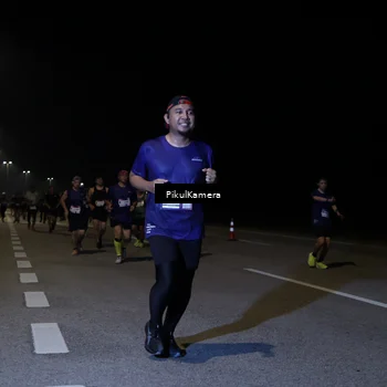 Runner Photo 7524124