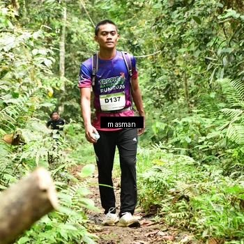 Runner Photo 7524128