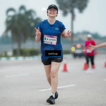 Runner Photo 7524159