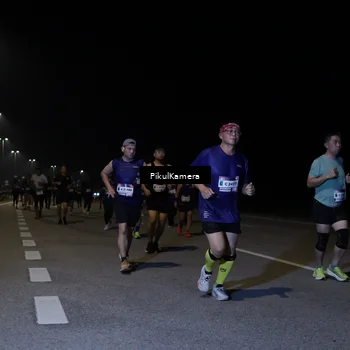Runner Photo 7524167