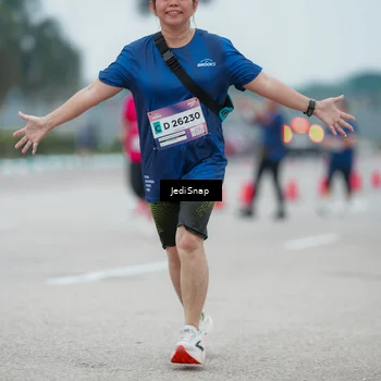Runner Photo 7524175