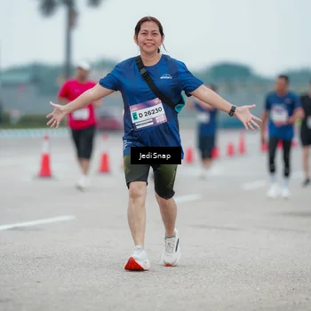 Runner Photo 7524176