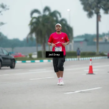 Runner Photo 7524182