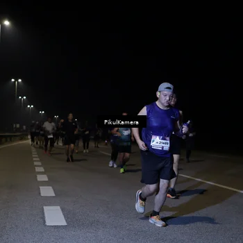 Runner Photo 7524206