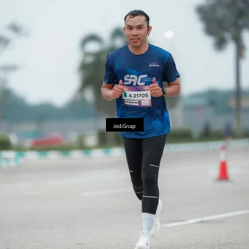 Runner Photo 7524215