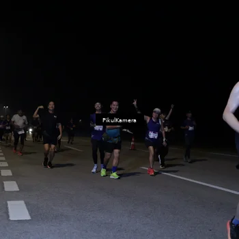 Runner Photo 7524226