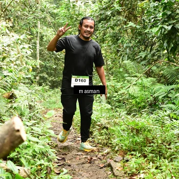 Runner Photo 7524276