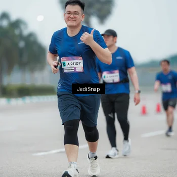 Runner Photo 7524309