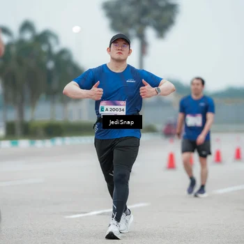 Runner Photo 7524317