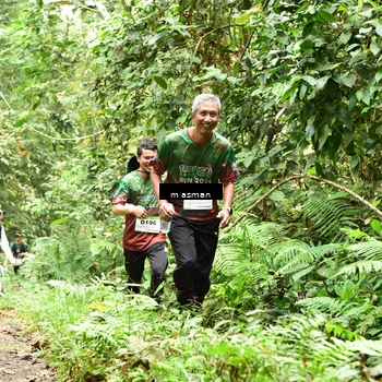 Runner Photo 7524335