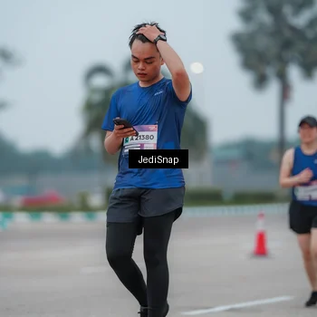 Runner Photo 7524357