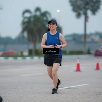 Runner Photo 7524367