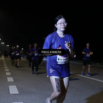 Runner Photo 7524420
