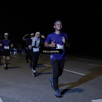 Runner Photo 7524456